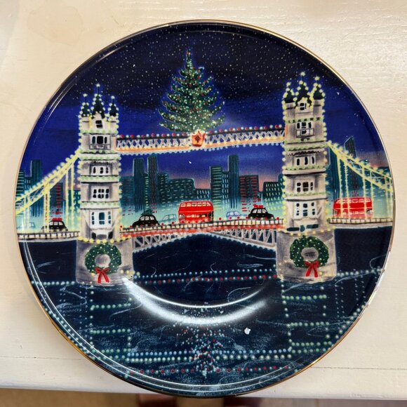 Anthropologie 2023 collection plate holiday in the city: London - Picture 1 of 2